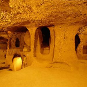 Тайната на огромните подземни тунели
