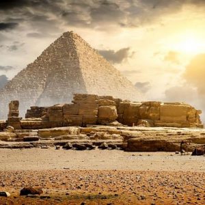 Археолози откриха руини от сгради на 4400 години в Египет